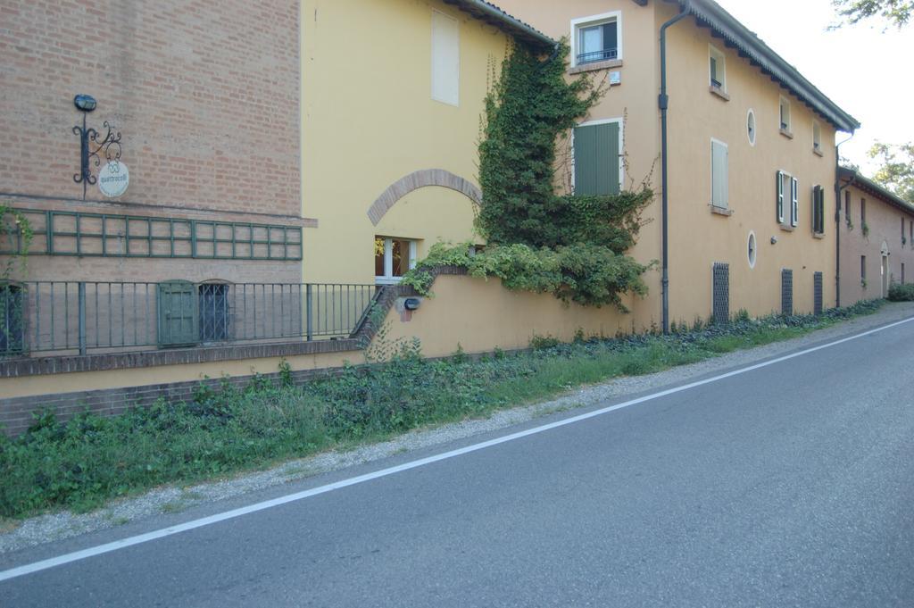 Quattrocolli * Quattro Castella